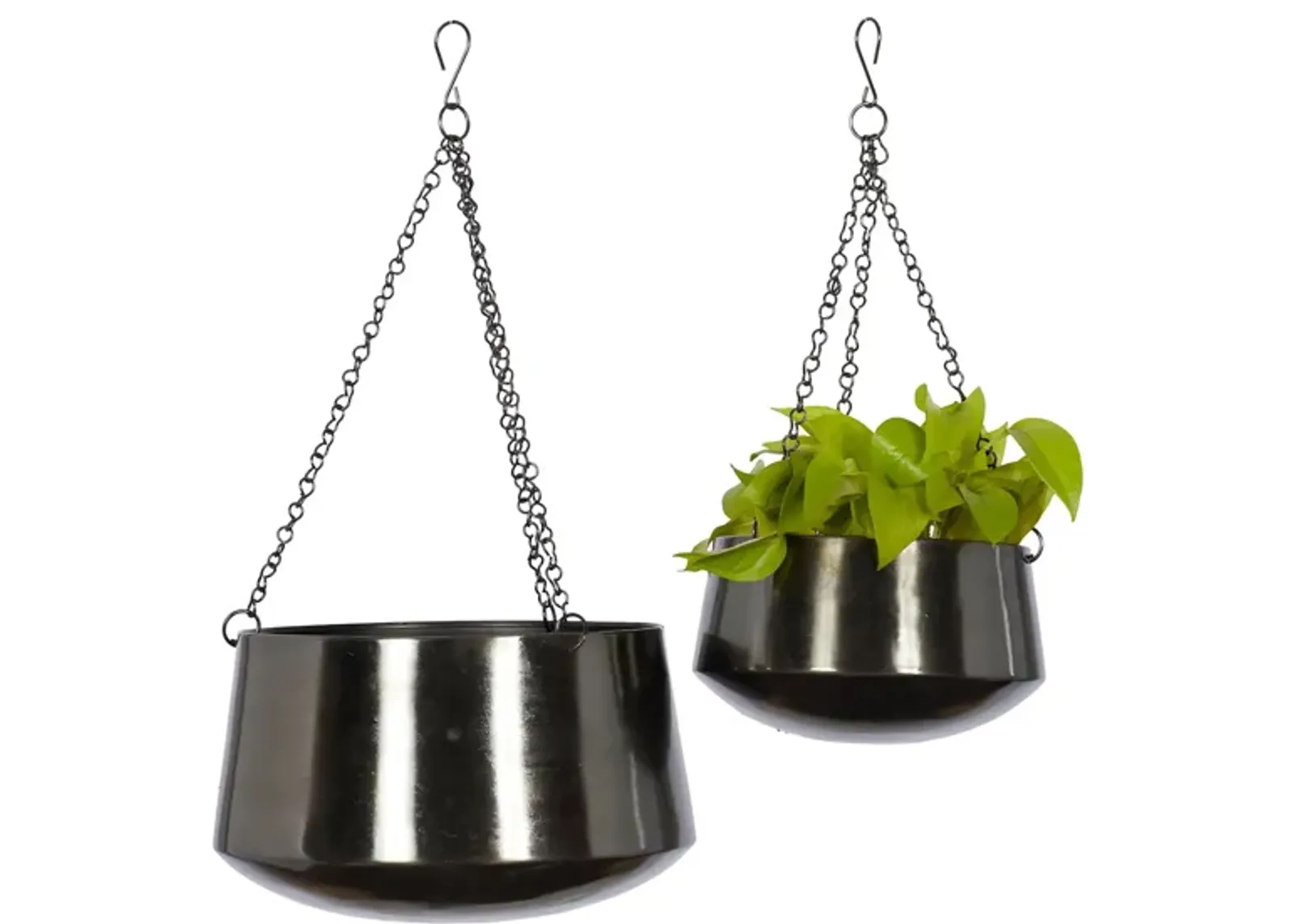 Ivy Collection Mamoru Planter Set of 2 in Black by UMA Enterprises