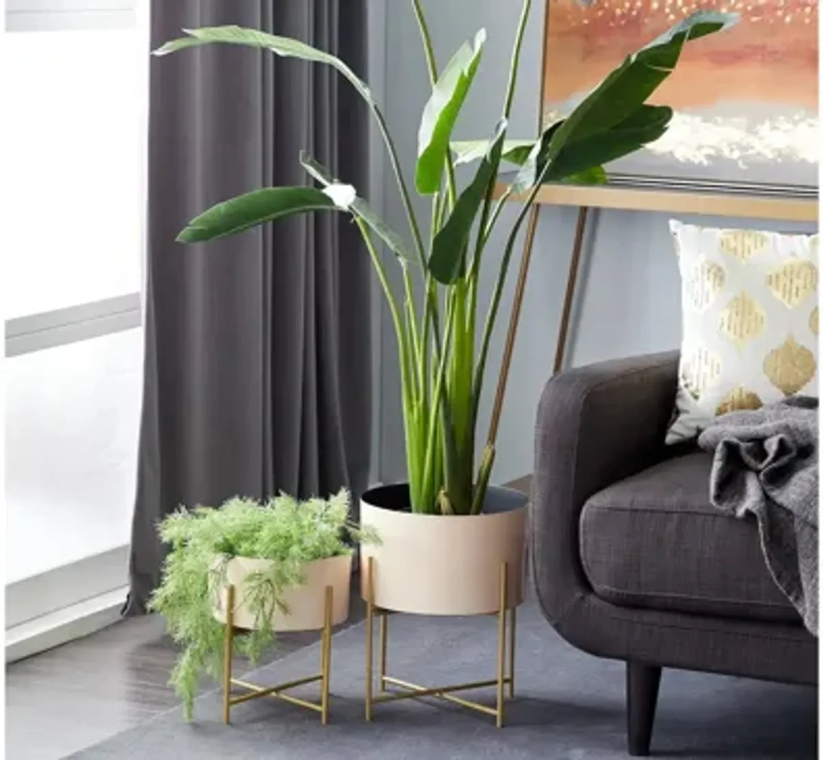 Ivy Collection Chalyna Planter Set of 2