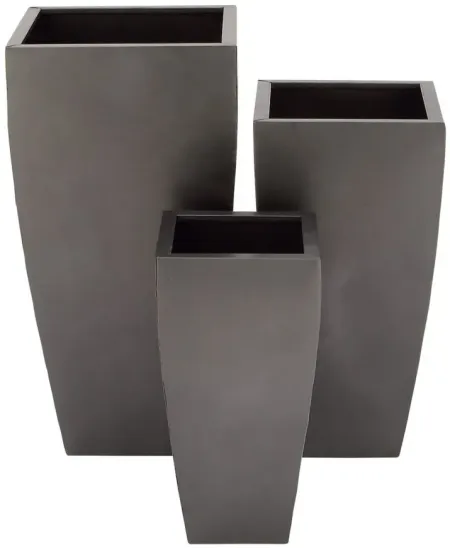 Ivy Collection Chattanooga Planter Set of 3 in Gray by UMA Enterprises