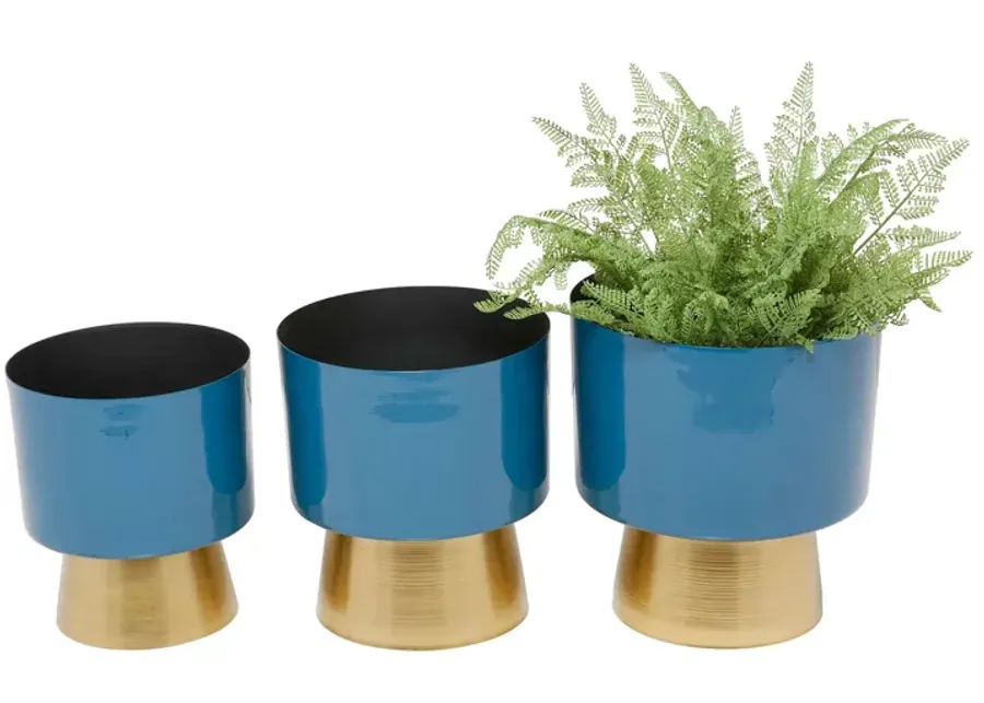 Ivy Collection Headmistress Planter Set of 3 in Blue by UMA Enterprises