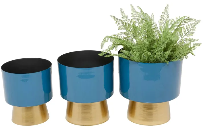 Ivy Collection Headmistress Planter Set of 3 in Blue by UMA Enterprises