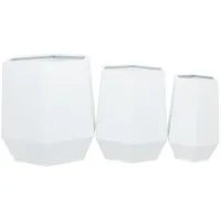 Ivy Collection Marchenkind Planter: Set of 3 in White by UMA Enterprises