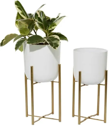 CosmoLiving Woadkyn Planter Set of 2 in White by UMA Enterprises