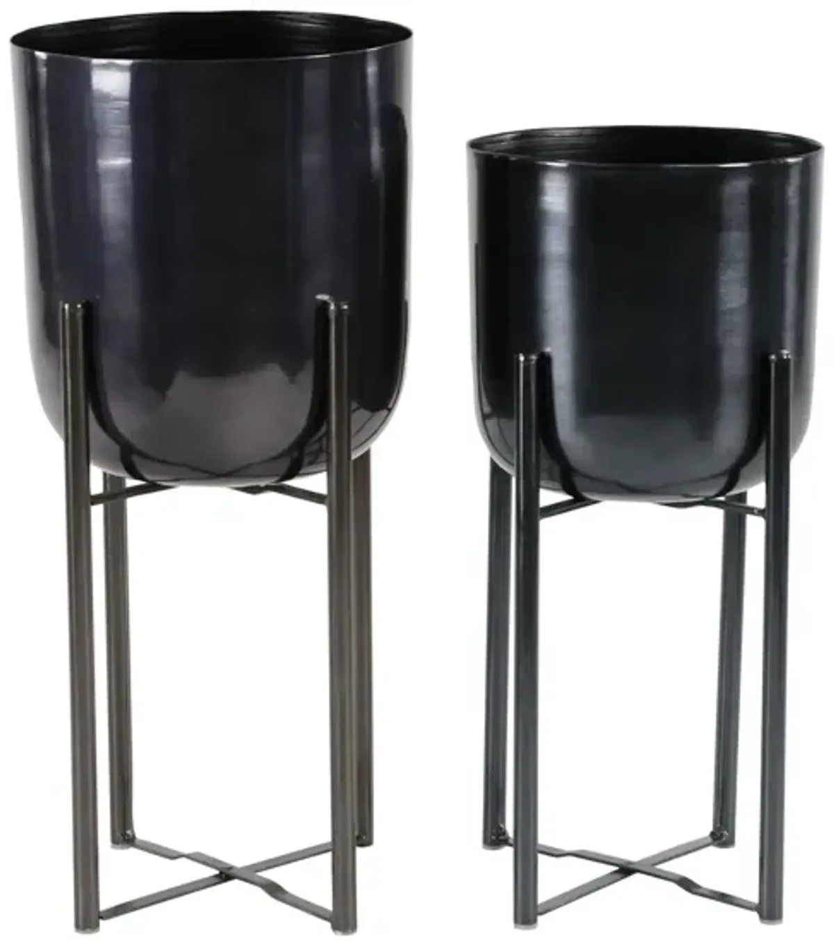 CosmoLiving Handsome Planter Set of 2 in Black by UMA Enterprises