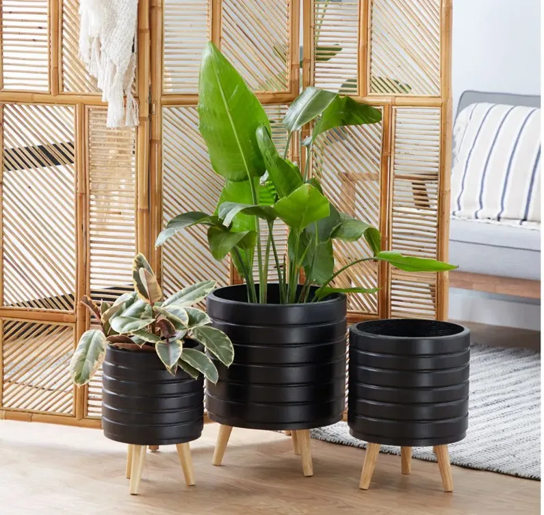 CosmoLiving Youme Planter Set of 3 in Black by UMA Enterprises