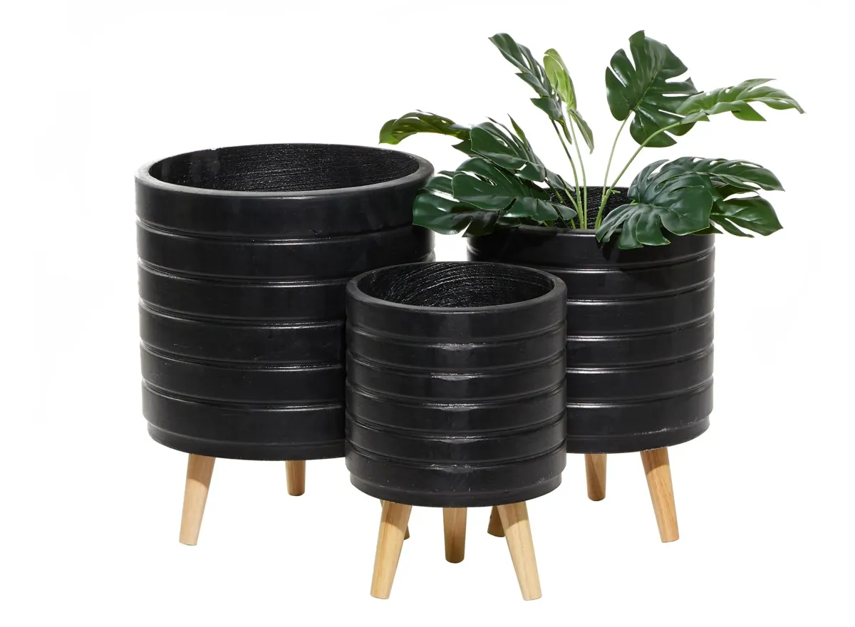 CosmoLiving Youme Planter Set of 3 in Black by UMA Enterprises