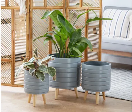 CosmoLiving Youme Planter Set of 3 in Gray by UMA Enterprises