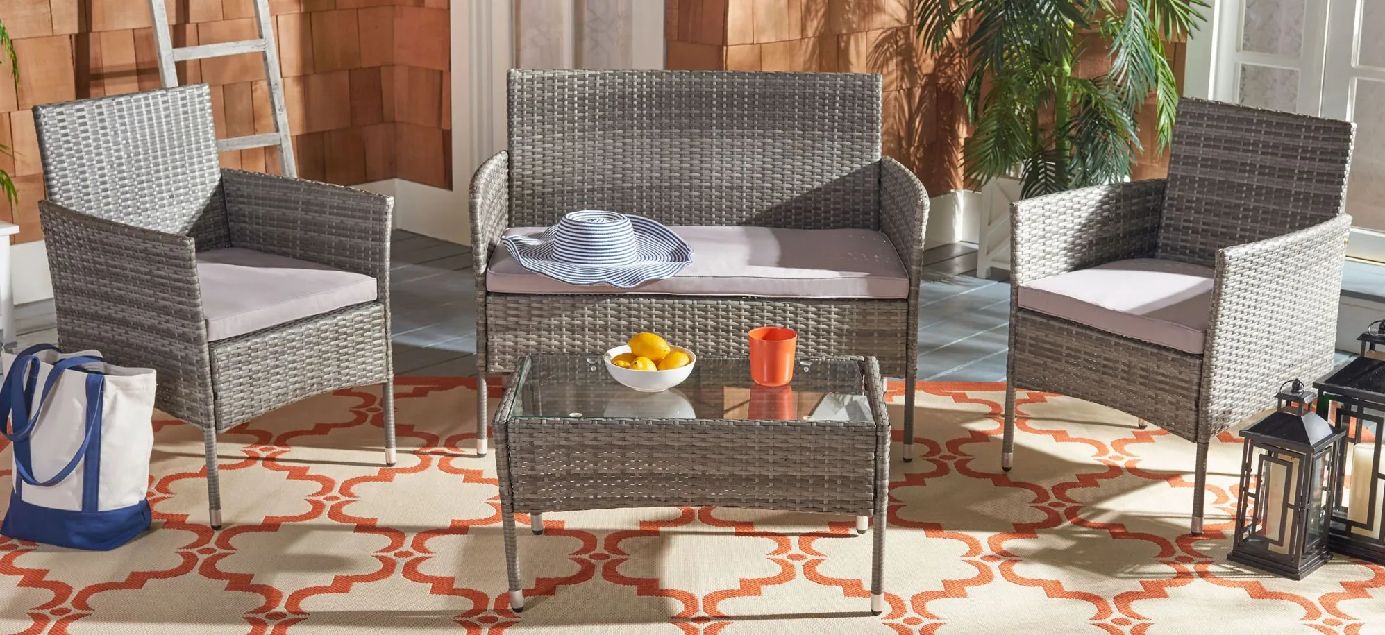 Watkins 4-pc. Patio Set in Gray / Beige by Safavieh