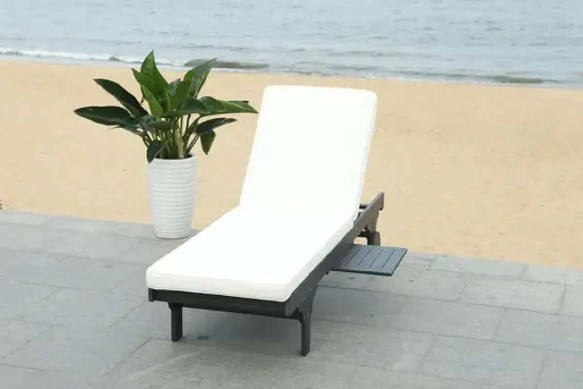 Artria Chaise Lounge Chair With Side Table