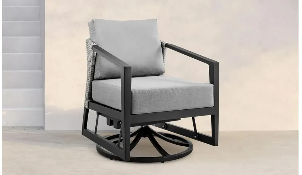 Palma Outdoor Swivel Lounge Chair