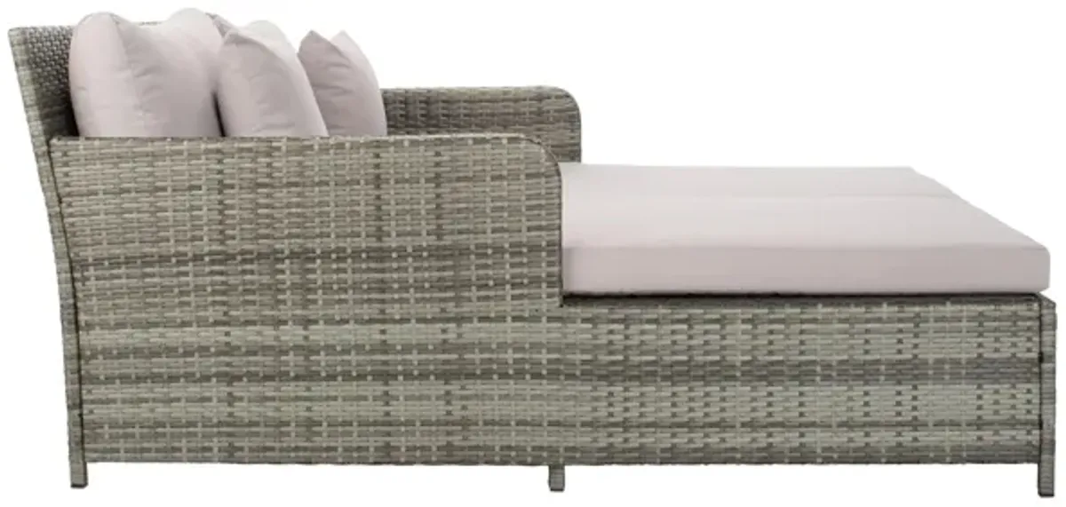 Zoya Daybed