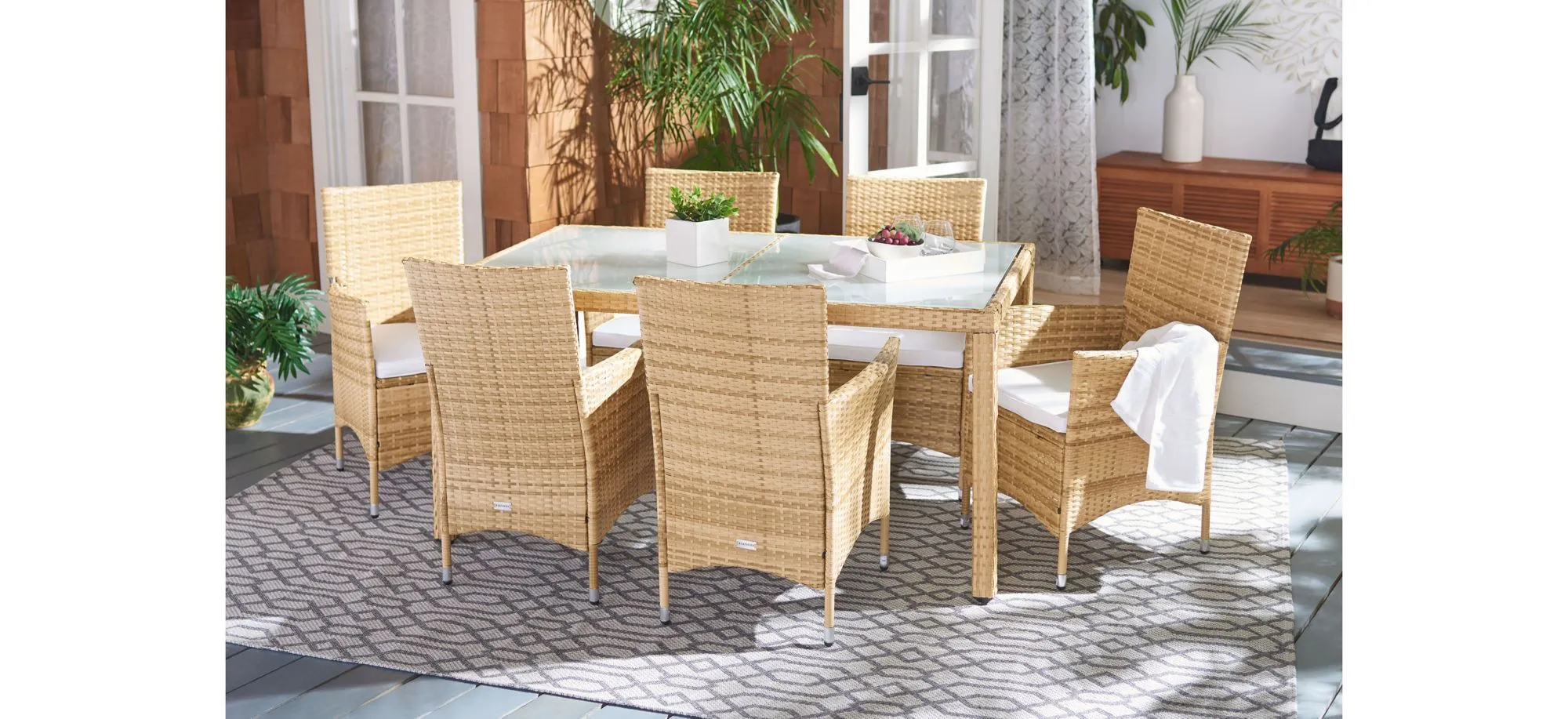 Hendrick 7-pc. Outdoor Dining Set in Black by Safavieh