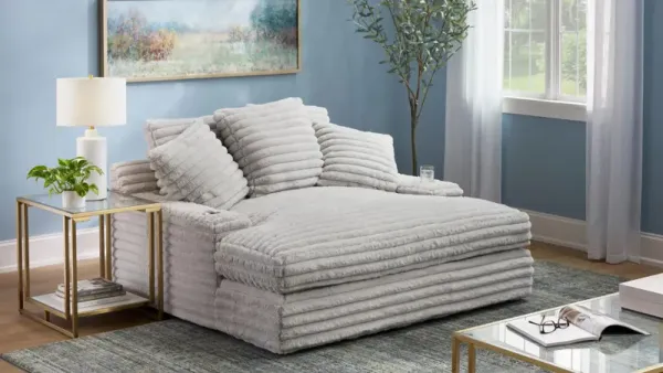 Stratford Gray Chaise by Rooms To Go