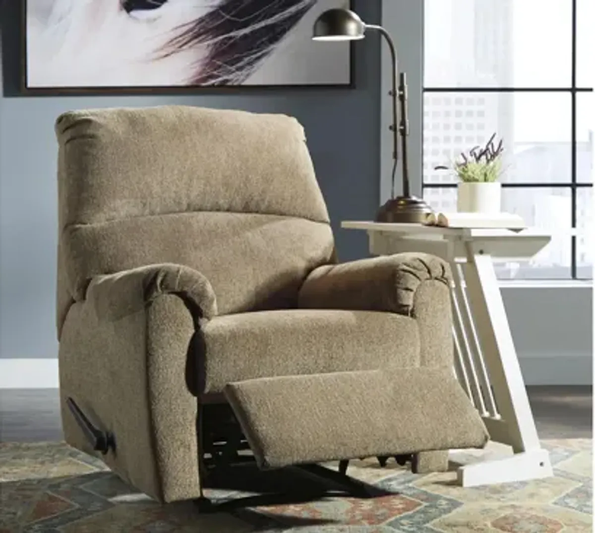 Nerviano Zero Wall Recliner