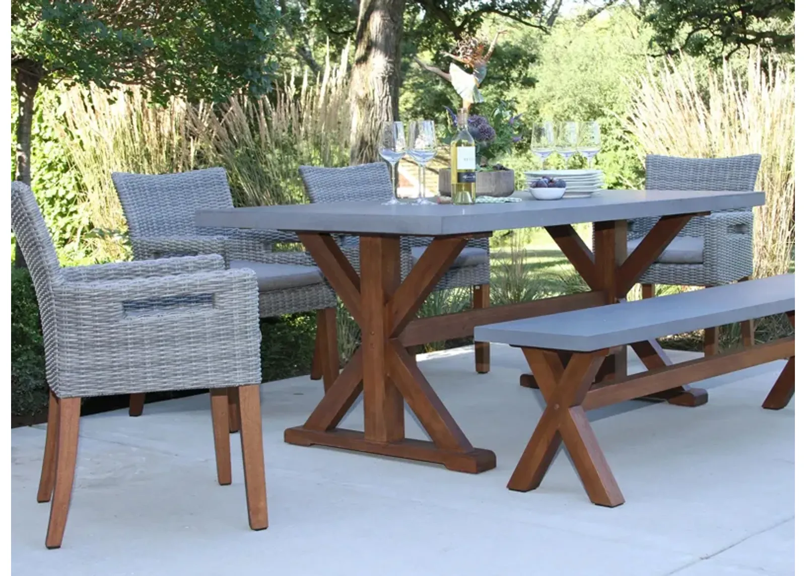 Nautical 6-pc. Wicker and Eucalyptus Outdoor Dining Set w/ Backless Bench in Silver Rope by Outdoor Interiors