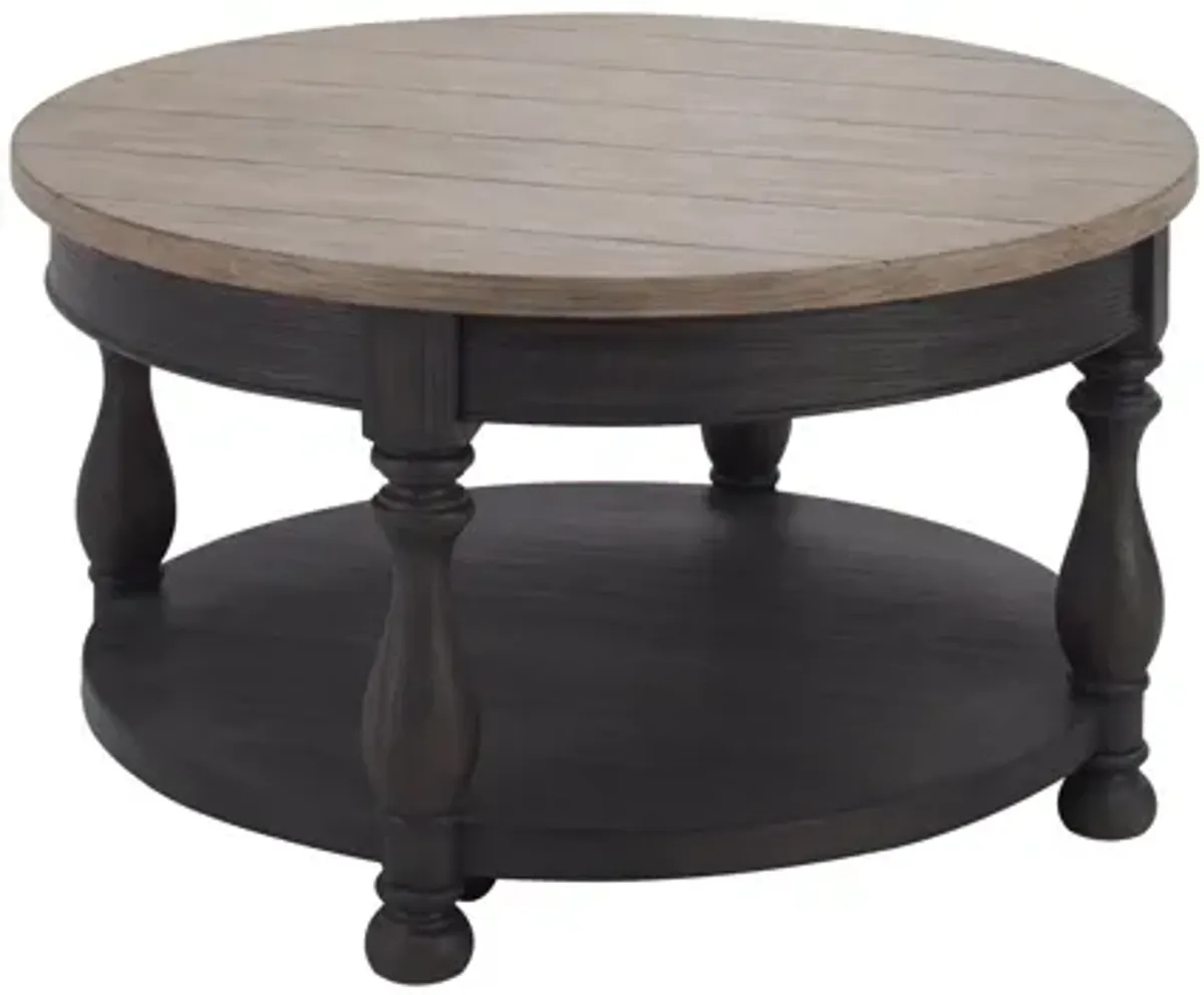 Villa Ridge Round Cocktail Table