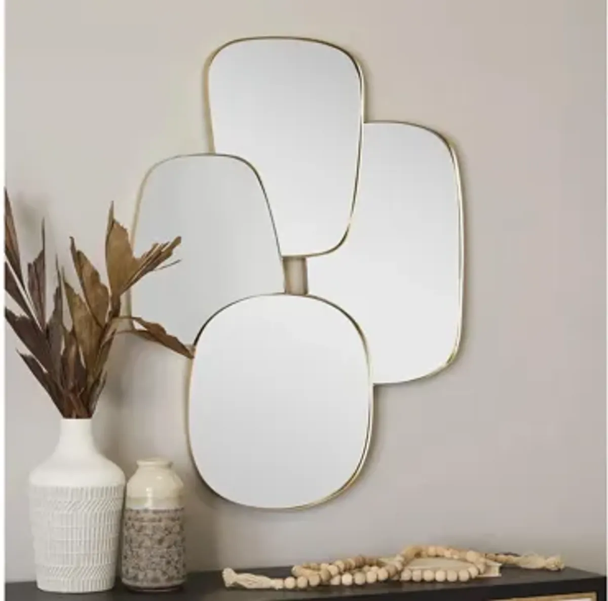 Ivy Collection Gold Metal Glam Wall Mirror