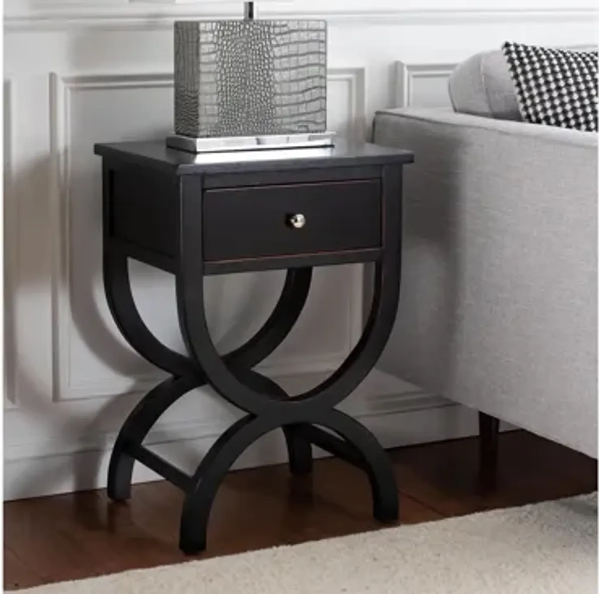 Silvia Accent Table