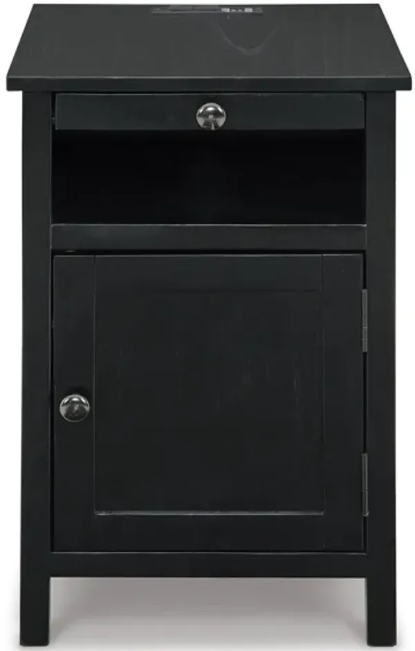 Treytown Chairside End Table