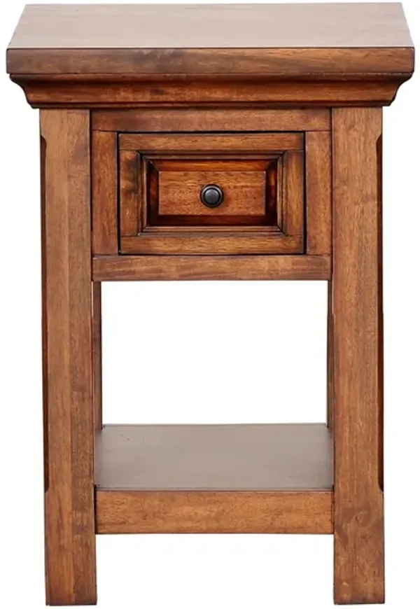 HillCrest Chair Side Table