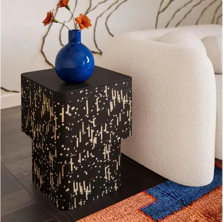 Faye Glass Side Table in Black by Tov Furniture