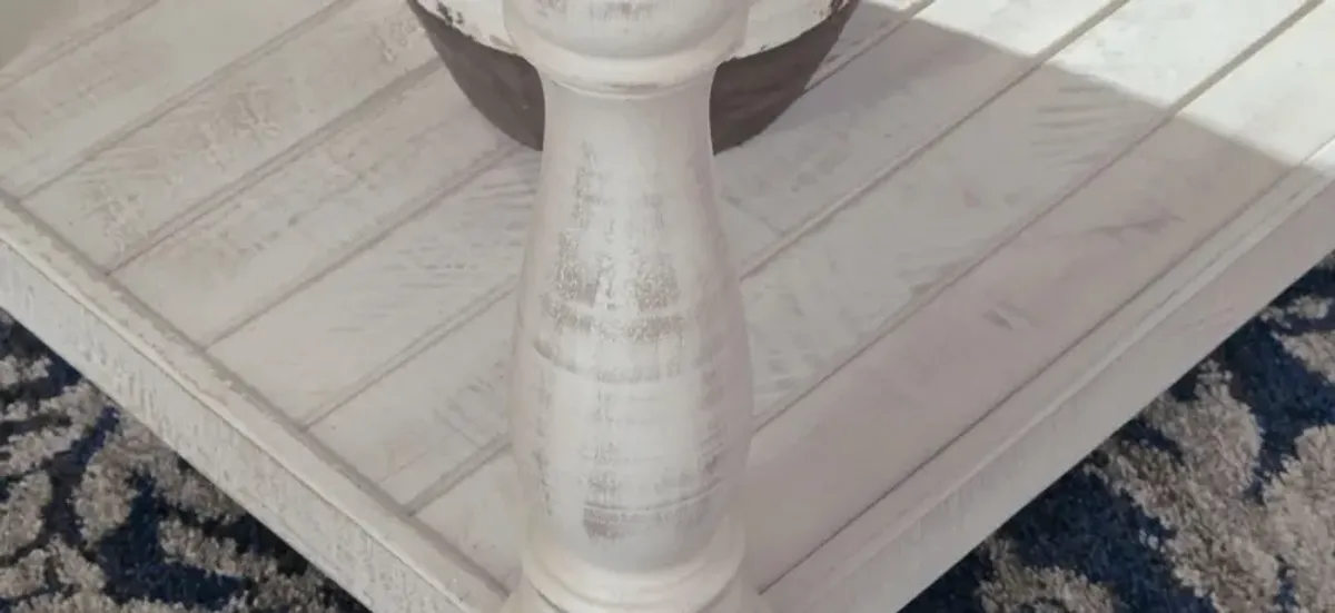 Havalance Casual Rectangular End Table