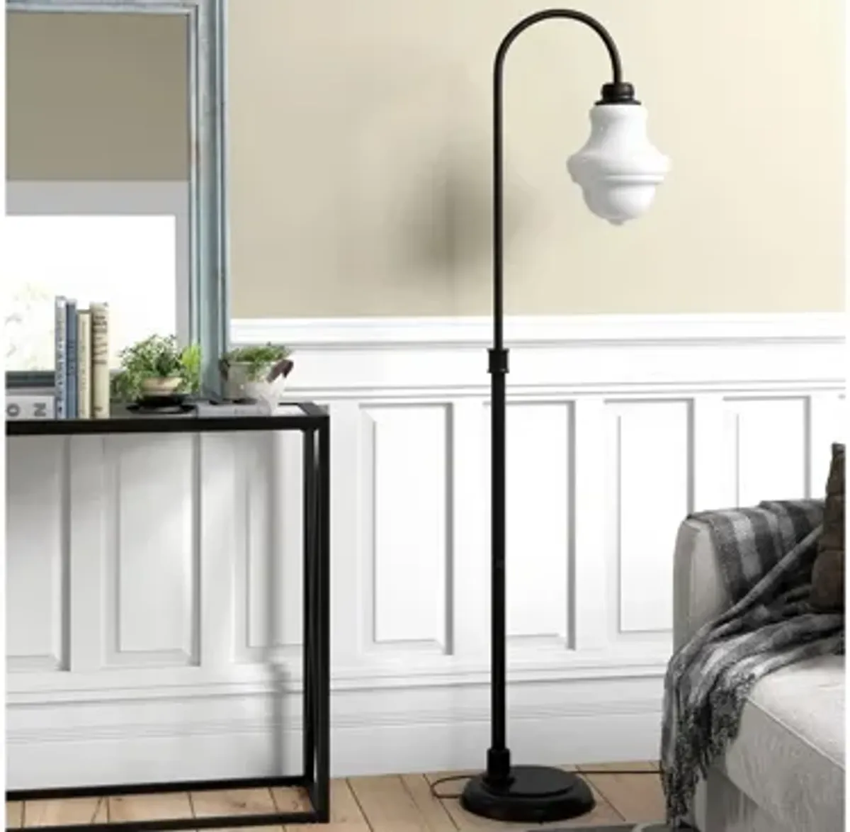 Bruno Floor Lamp