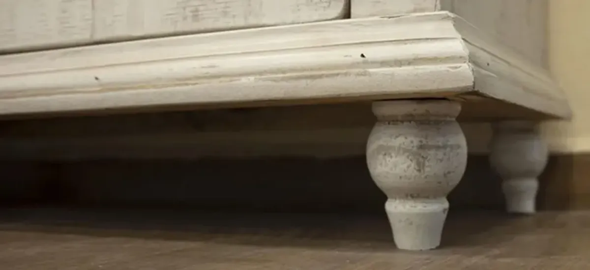 Capri Accent Console