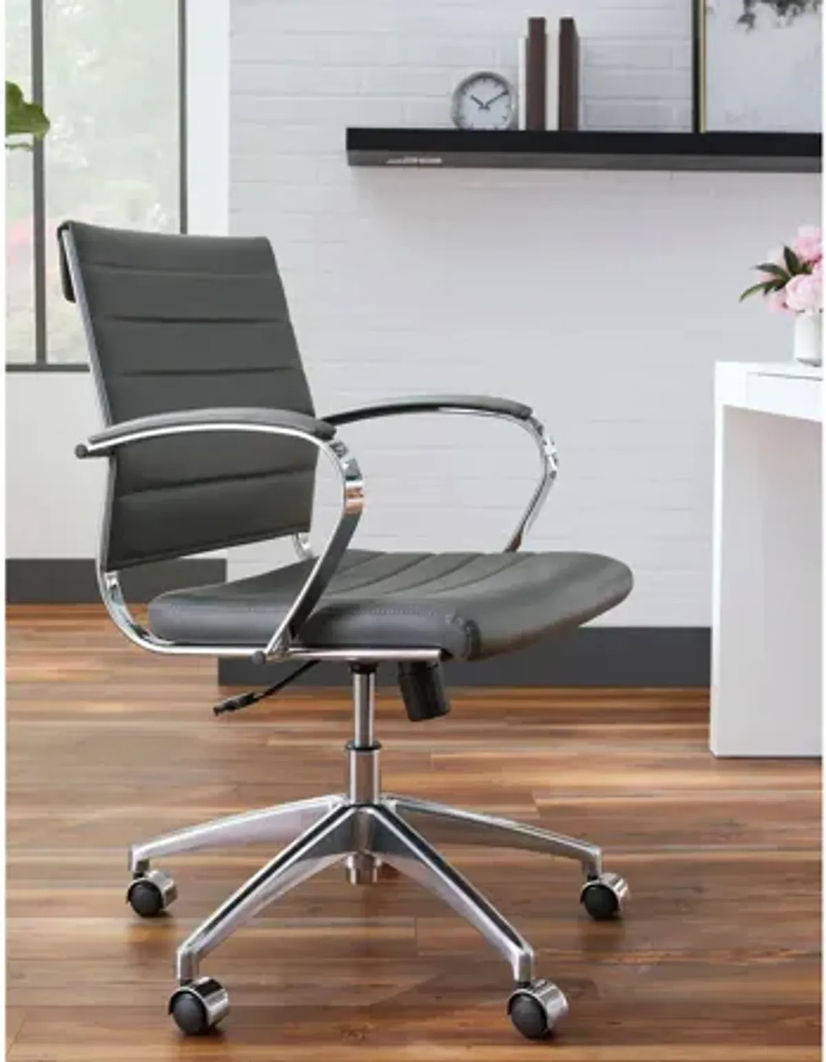 Axel Low Back Office Chair