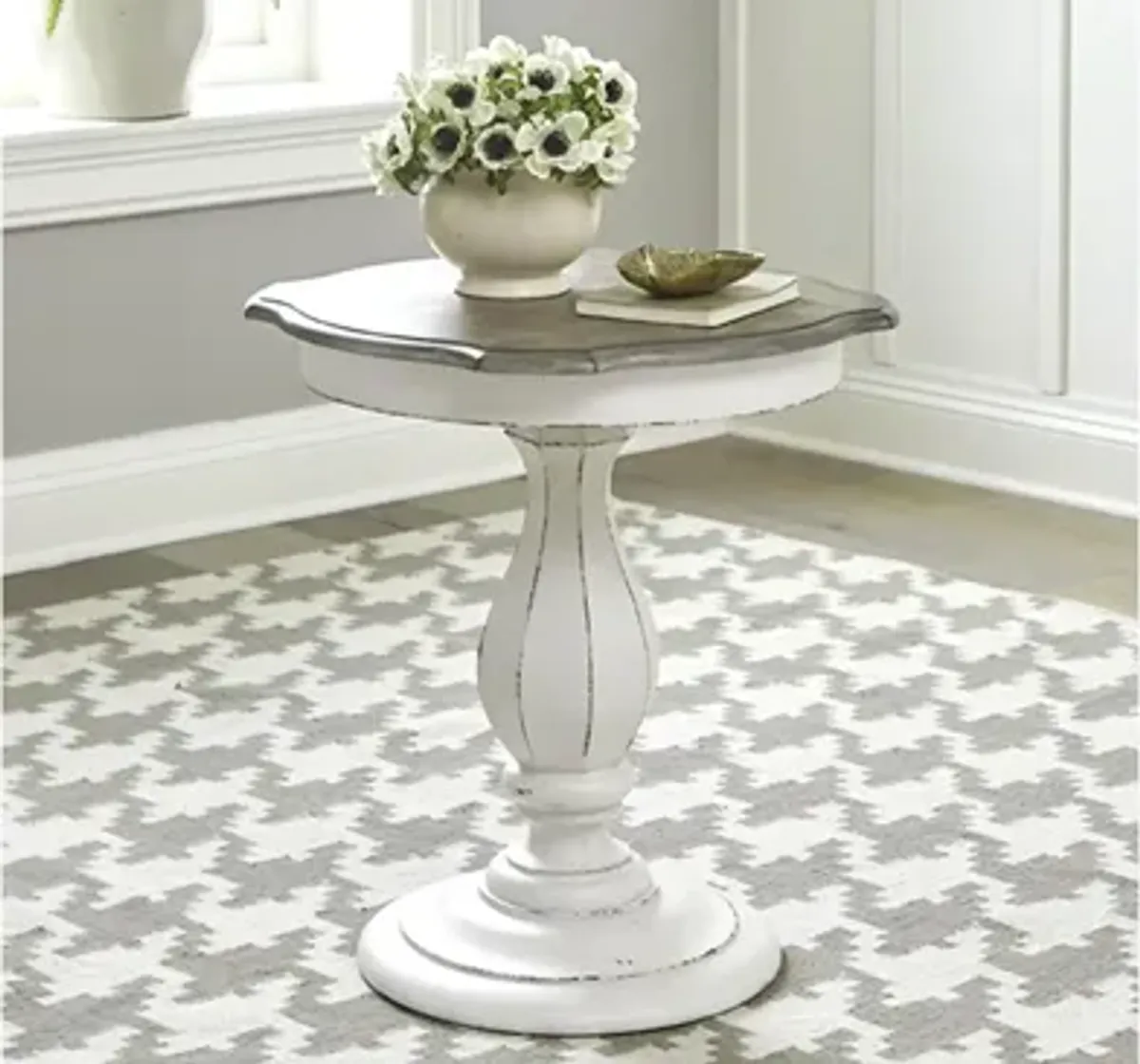 Magnolia Manor Accent Table