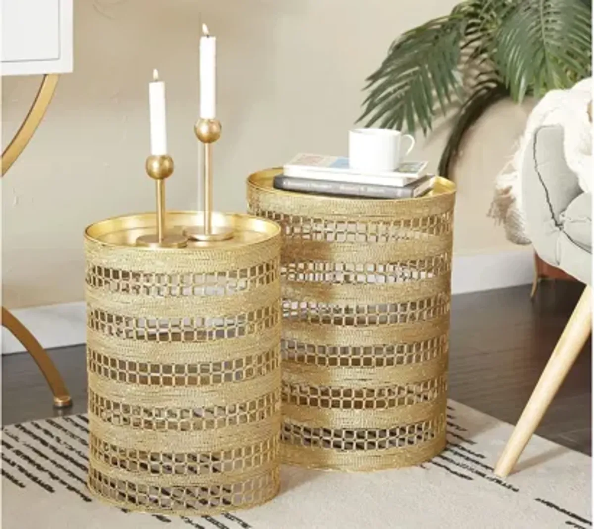 Ivy Collection Basket Accent Table 2-pc.