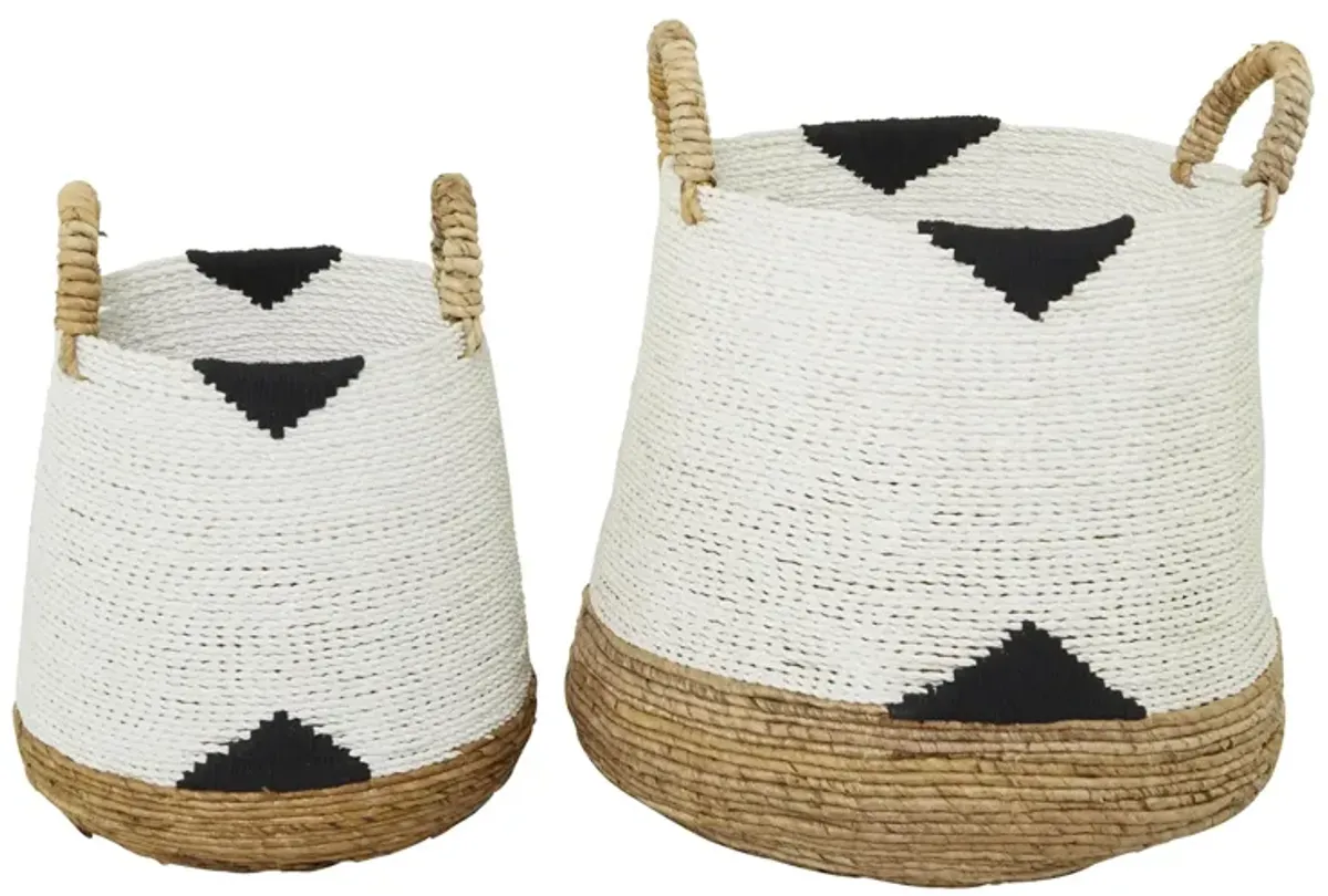 Ivy Collection Casey Basket - Set of 2 in White by UMA Enterprises