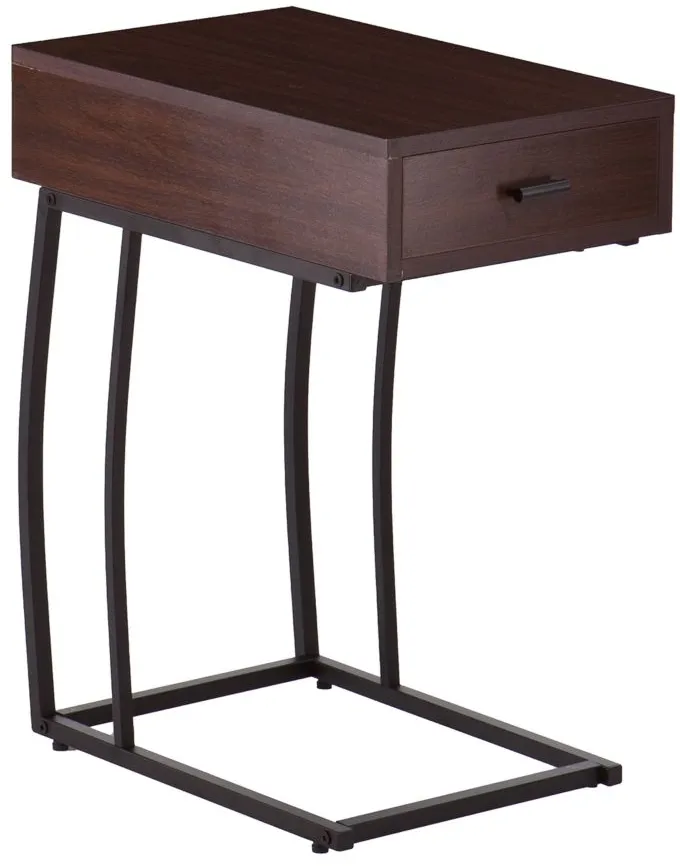 Earley Side Table W/USB in Brown by SEI Furniture