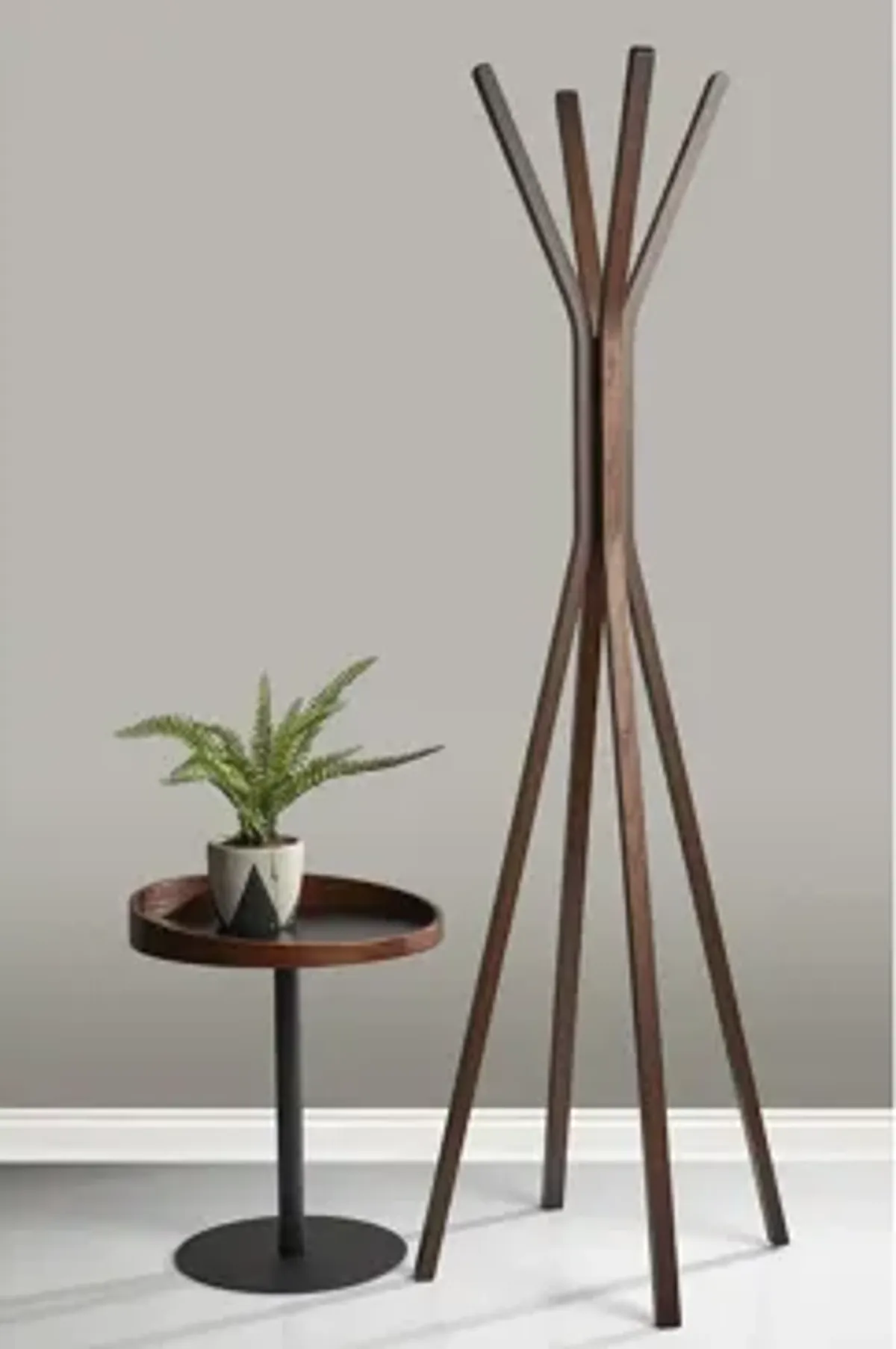Kagamihara Coat Rack