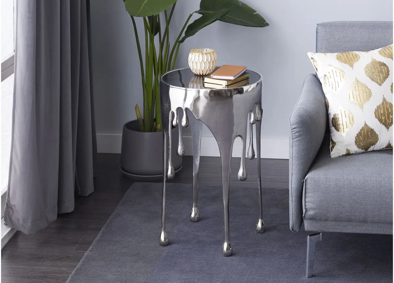 Ivy Collection Drip Accent Table in Silver by UMA Enterprises