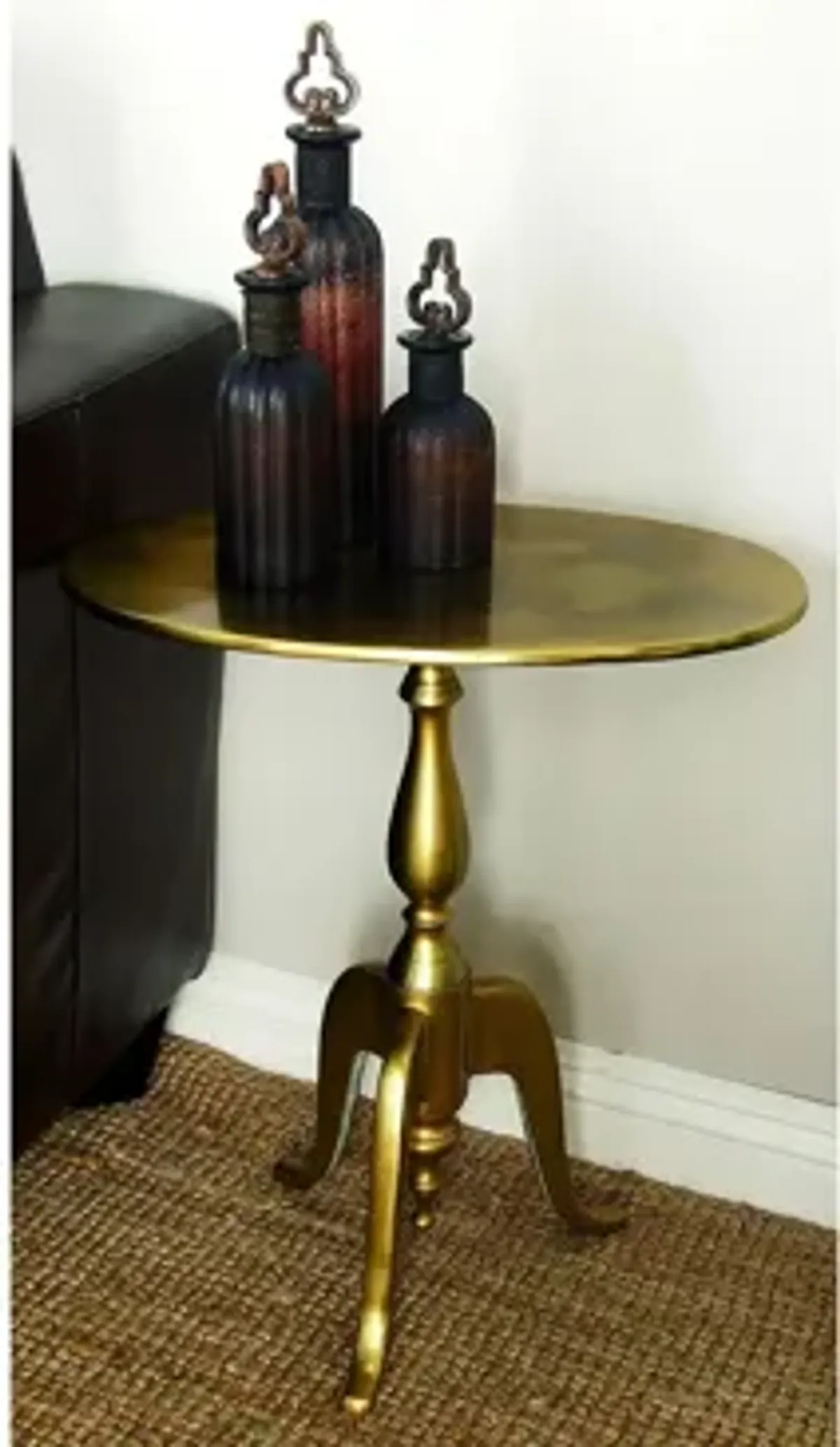 Ivy Collection Tripod Accent Table