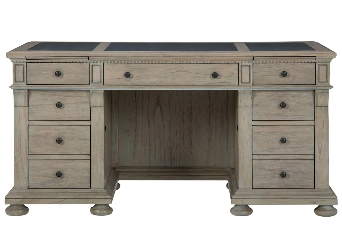 Wellington Junior Executive Desk in WELLINGTON DRIFTWOOD by Hekman Furniture Company