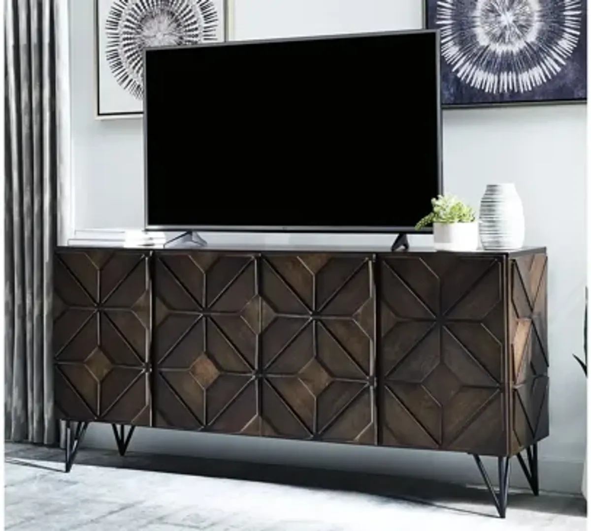 Chasinfield TV Stand