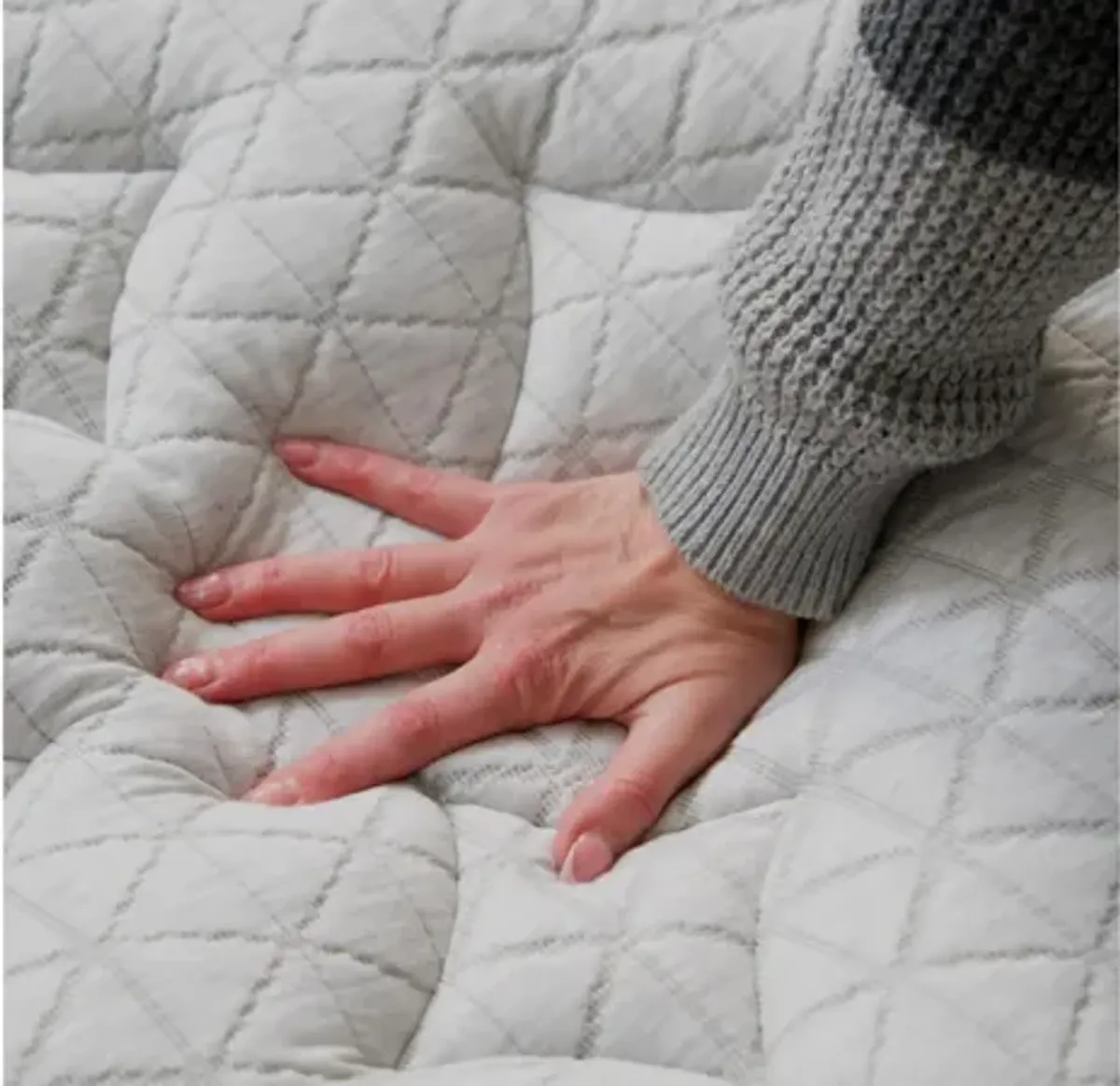 Helix Midnight Luxe Mattress