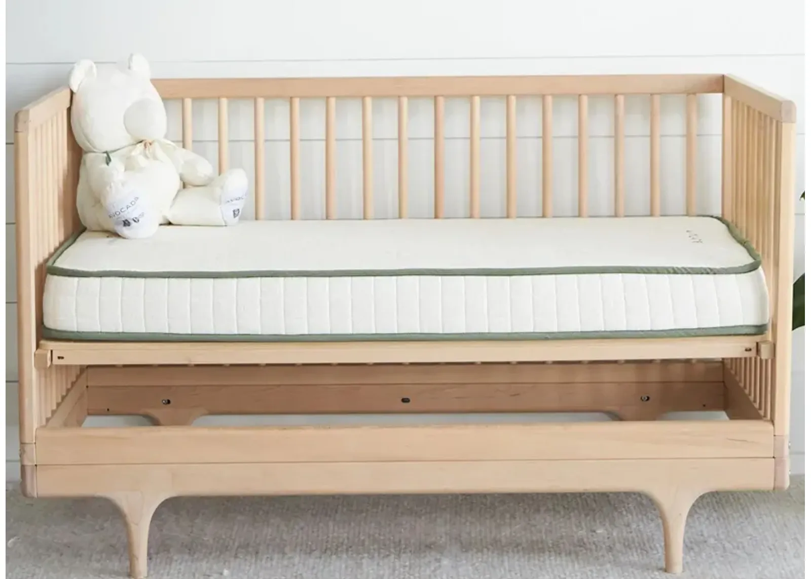 Avocado Organic Crib Mattress by Avocado Mattress