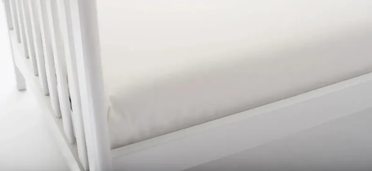 Naturepedic Classic 150 Seamless 2-Stage Crib Mattress