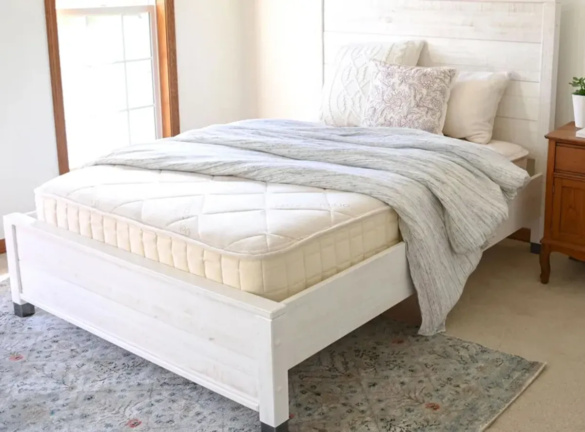 Serenade Plush Mattress in Natural by Naturepedic