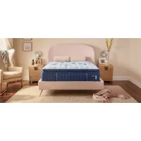 Stearns & Foster Estate Firm Euro Pillowtop Bedding