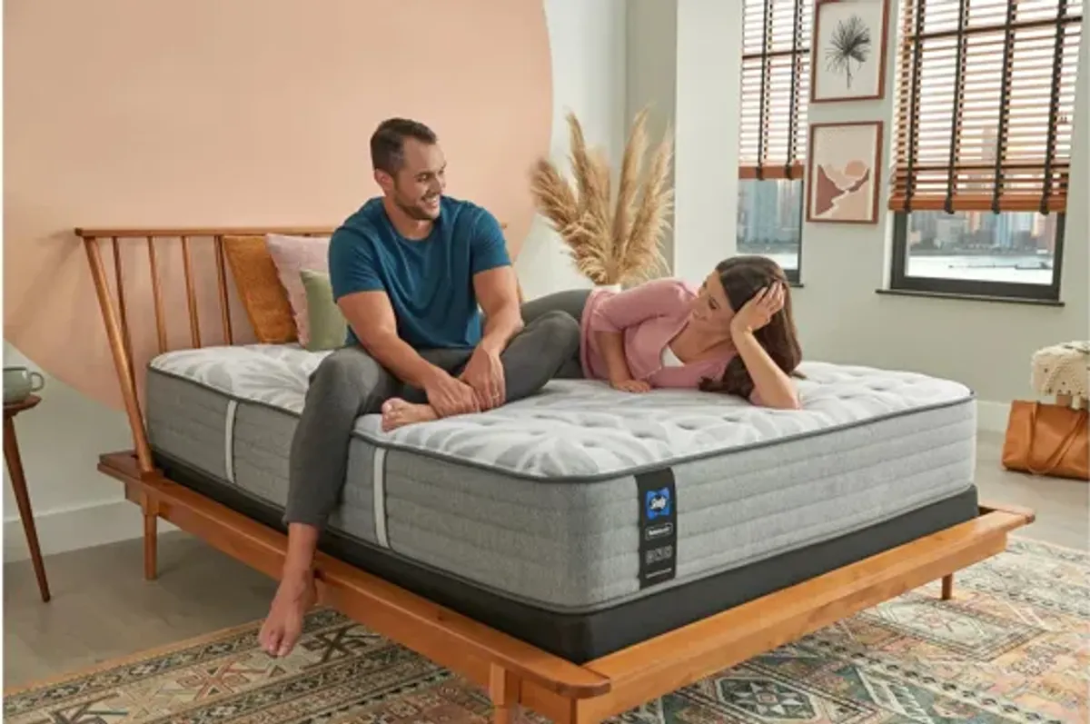 Sealy Posturepedic Mohegan Bluffs Soft Mattress