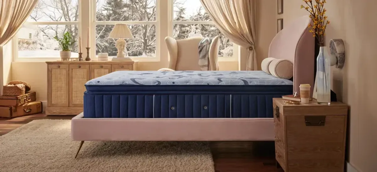 Stearns & Foster Estate Plush Euro Pillow Top Mattress