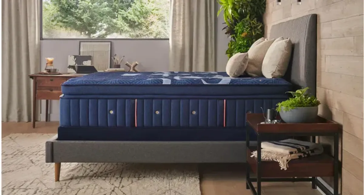 Stearns & Foster Lux Estate Firm Euro Pillowtop Mattress