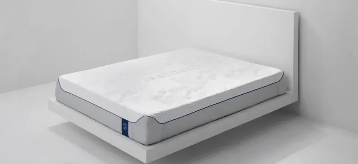 BEDGEAR S7 Plush Memory Foam Mattress