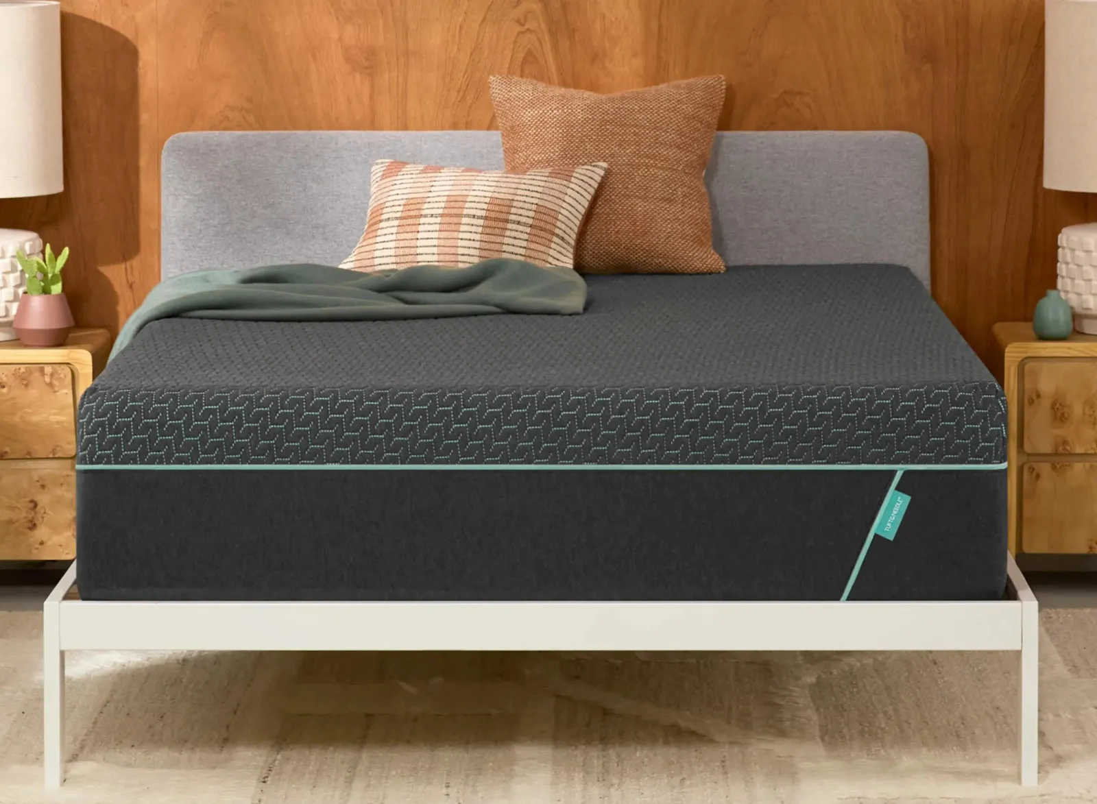 Tuft and Needle Mint Hybrid Mattress