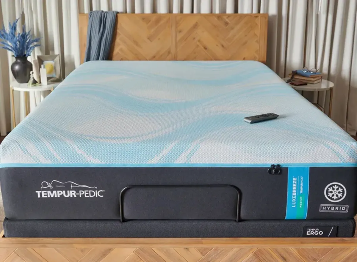 Tempur-Pedic Luxebreeze 2.0 Medium Hybrid