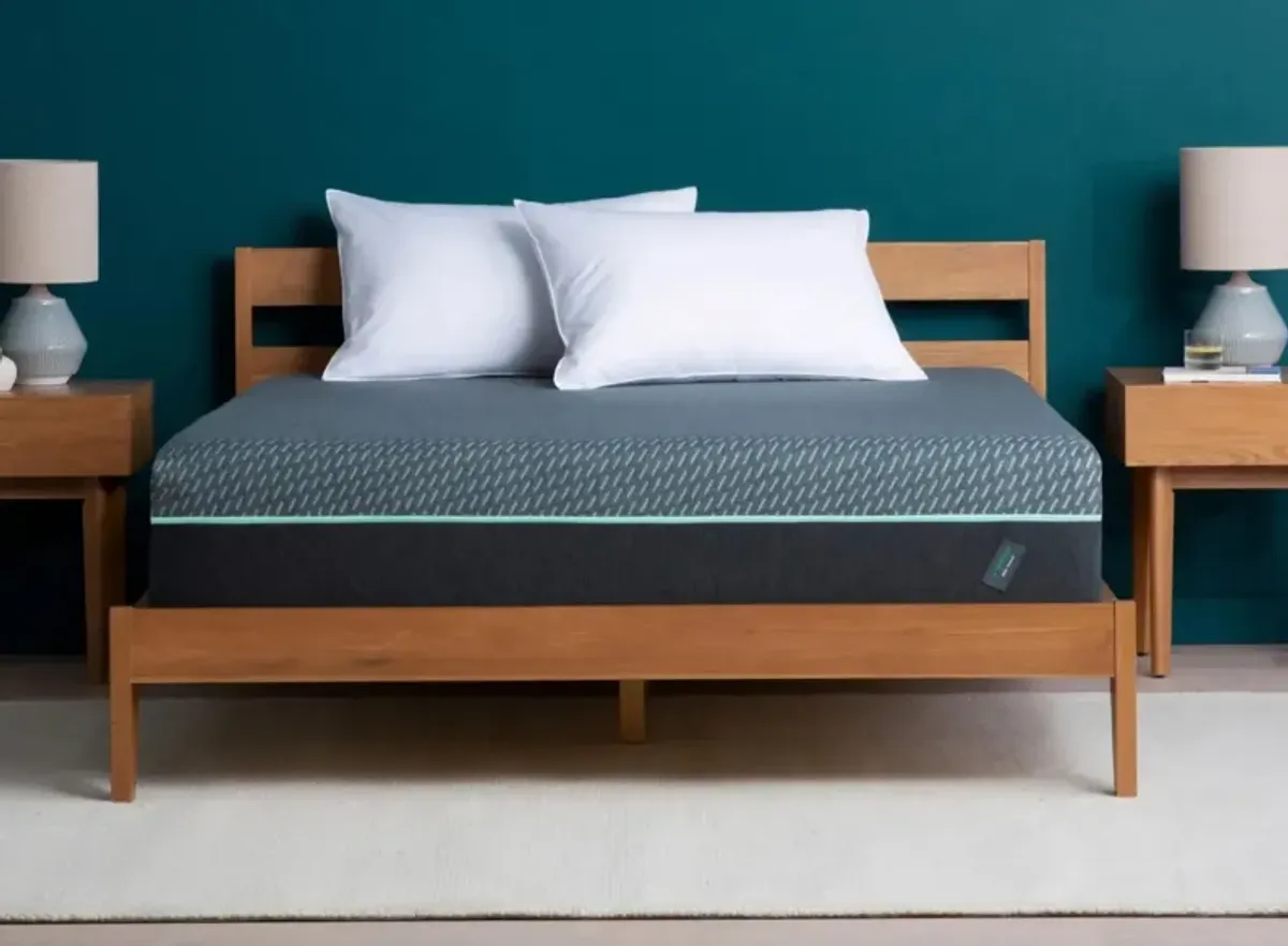 The Tuft & Needle Mint Hybrid Mattress by Tuft & Needle